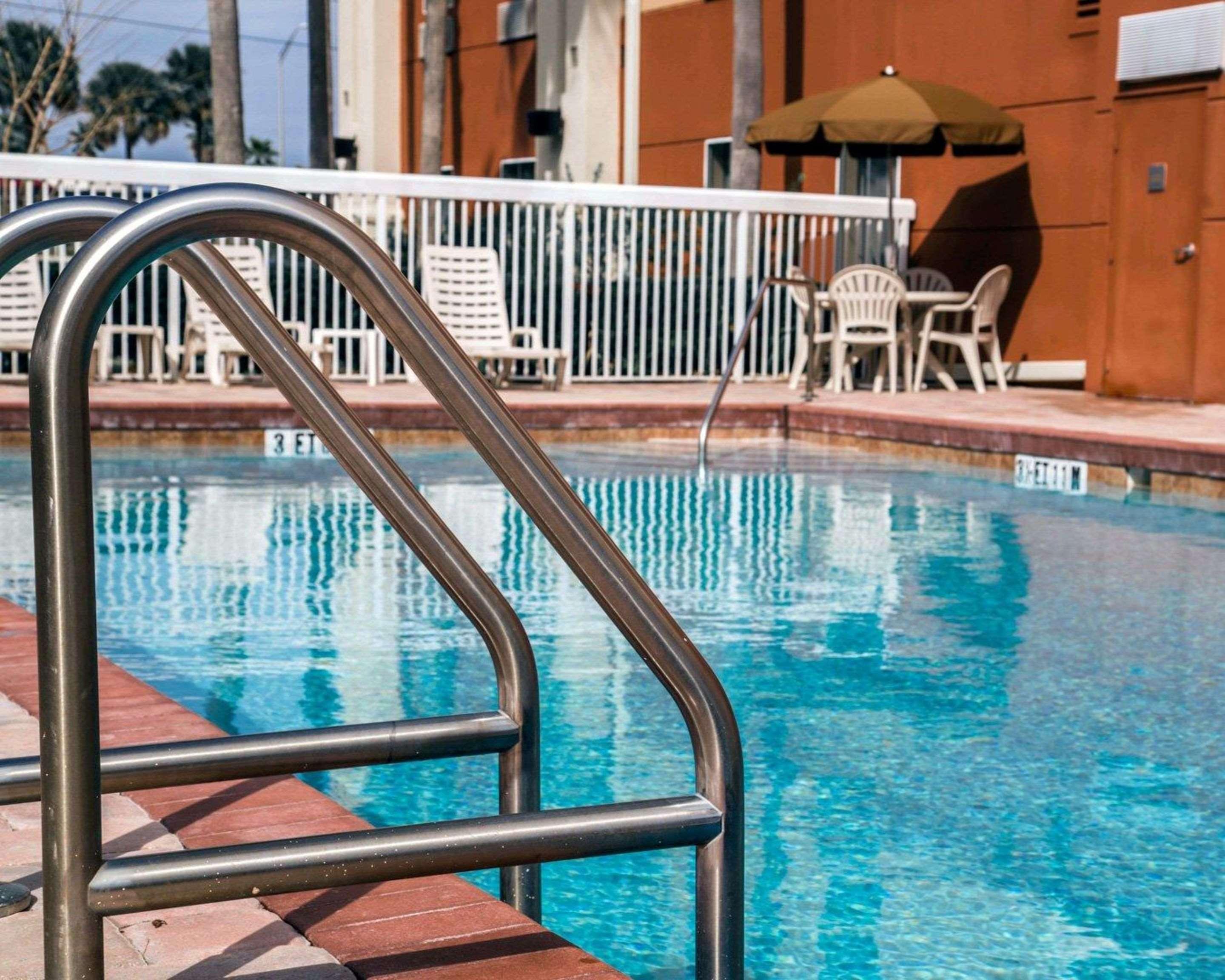 Comfort Inn International Drive Windermere Bagian luar foto